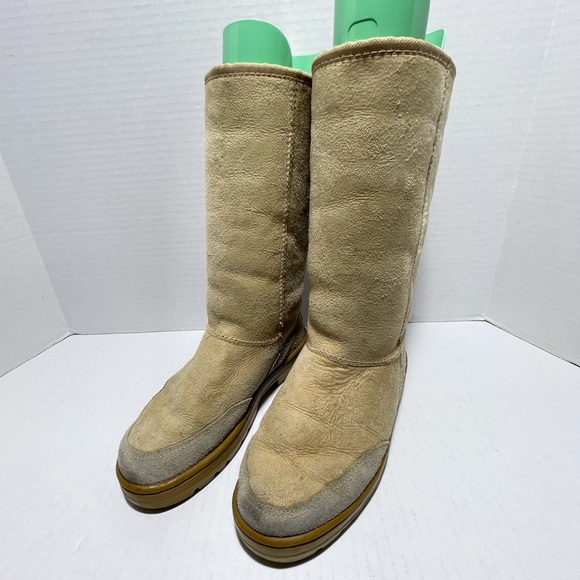 UGG Australia 5340 Tall Braid Winter Boots - Picture 2 of 14